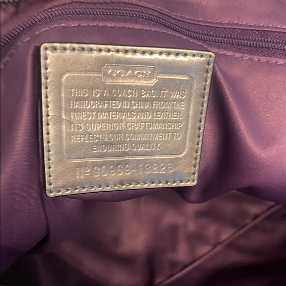 Coach Vintage Tote - Picture 8 of 10